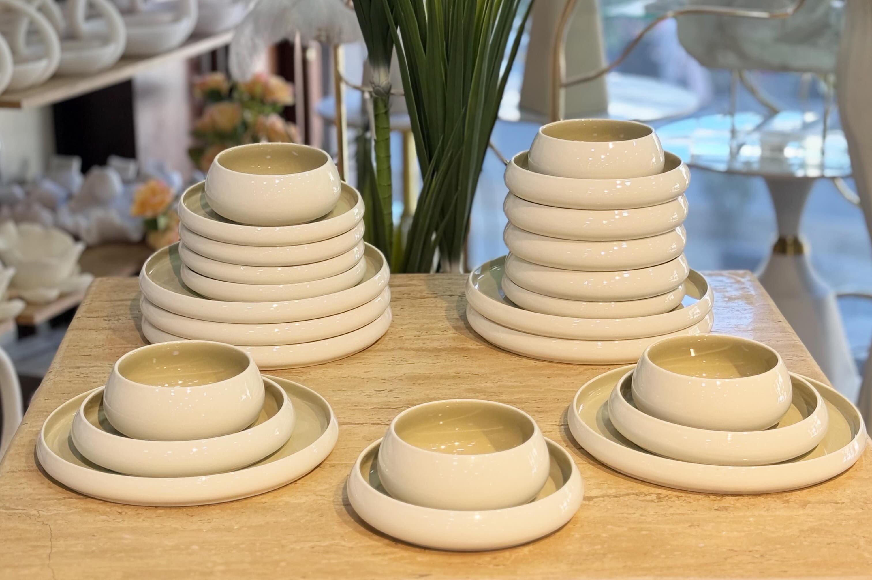 24-Piece Ceramic Bubble Dinner Set